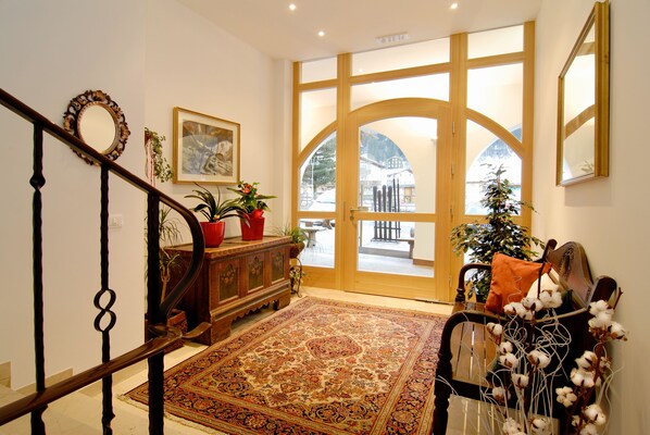 Staircase - Residence Panaval (Santa Cristina Val Gardena)