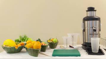 Daily buffet breakfast (EUR 8 per person)