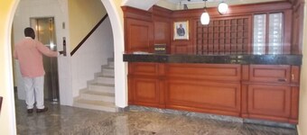 Le Best Hotel