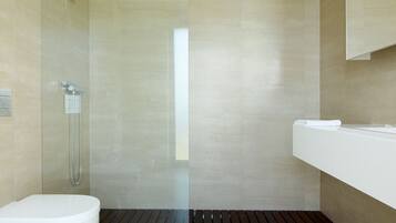 Apartment, 2 Bedrooms | Bathroom