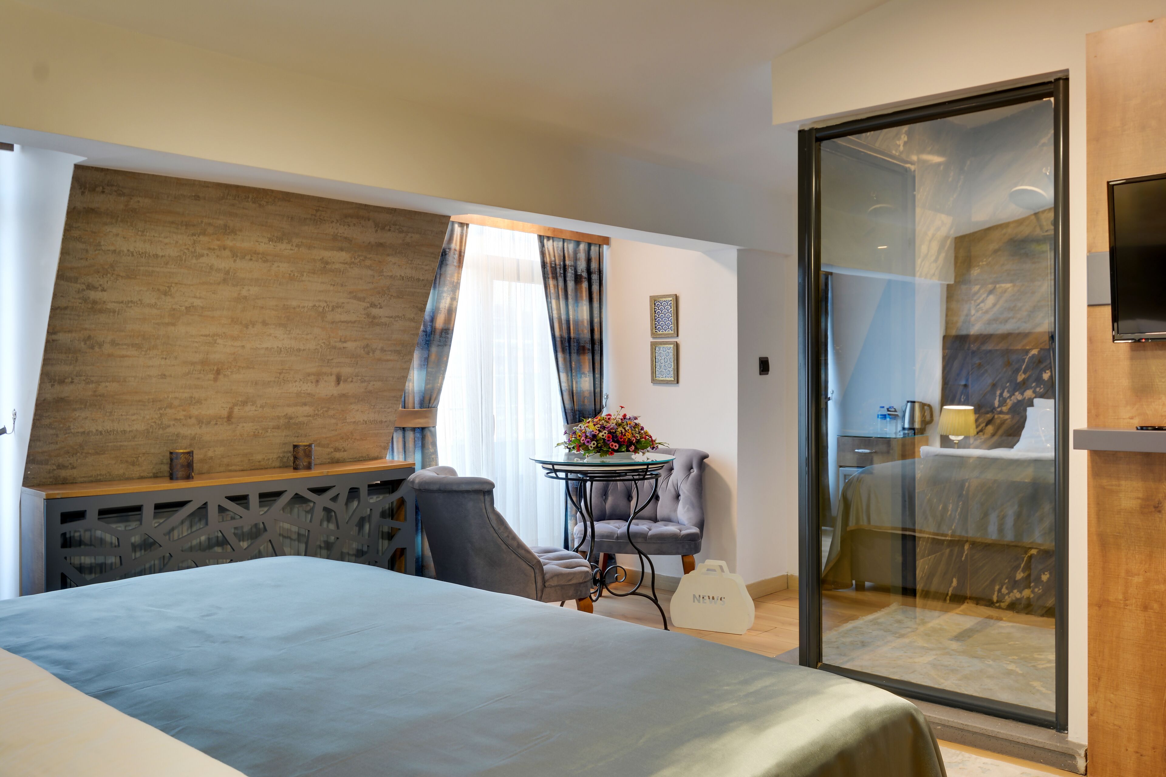 Executive Room | 迷你吧、客房內保險箱、筆電工作空間、遮光布/窗簾