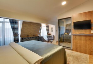 Minibar, in-room safe, laptop workspace, blackout curtains - Grande Stella Hotel (Eskisehir)