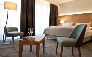 Doppelzimmer | Wohnbereich | Fernseher