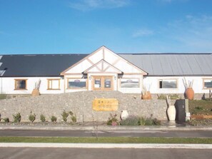 Mặt tiền nơi lưu trú