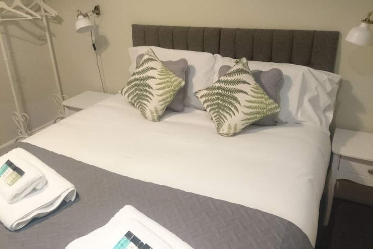 Habitación individual, baño privado | 1 dormitorio