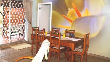 Cottage Comfort, 1 kamar tidur (Drafstap Cottage) | Makan di kamar
