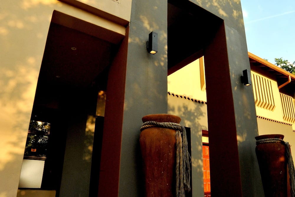 Sunset Manor Guest House