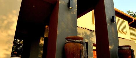 Entrada de la propiedad