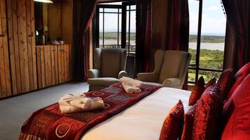 1 Schlafzimmer, hochwertige Bettwaren, Daunenbettdecken