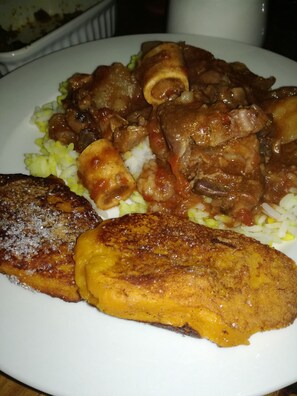 Free daily full breakfast  - Dolphin Point (aManzimtoti)