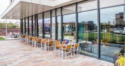 Holiday Inn Express Stockport by IHG
