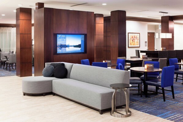 Lobby lounge - Courtyard by Marriott Dallas Plano/Richardson (Plano)