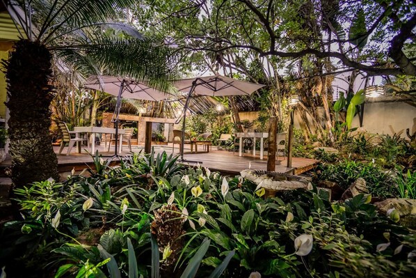 Property grounds - Zebrina Guest House (Mbombela)