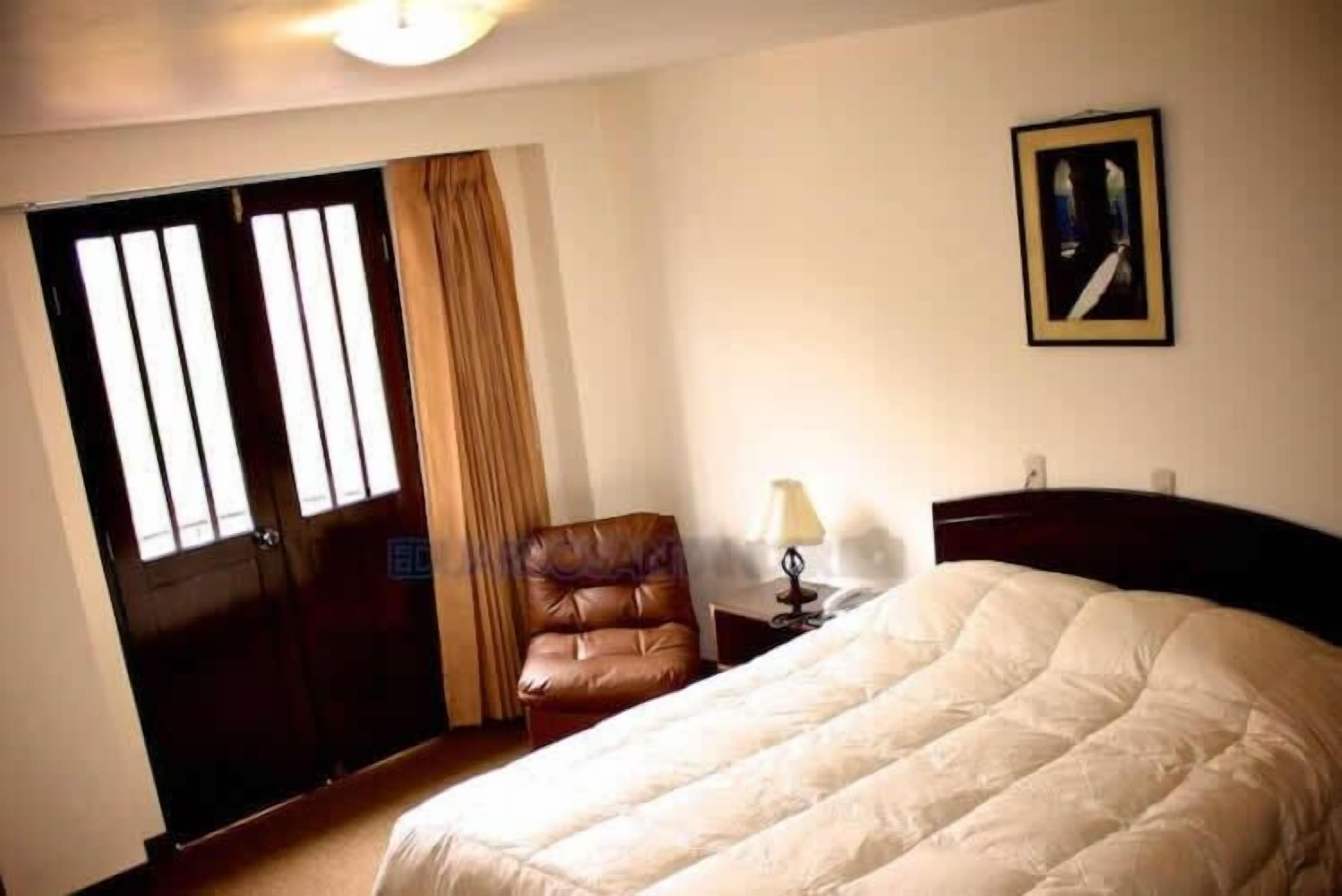 double room | in-room safe, desk, free wifi, bed sheets