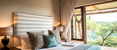 Bureau, Wi-Fi gratuit, draps fournis