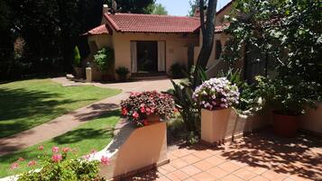 Quarto casal superluxo, 1 quarto (Room 2) | Terraço/pátio