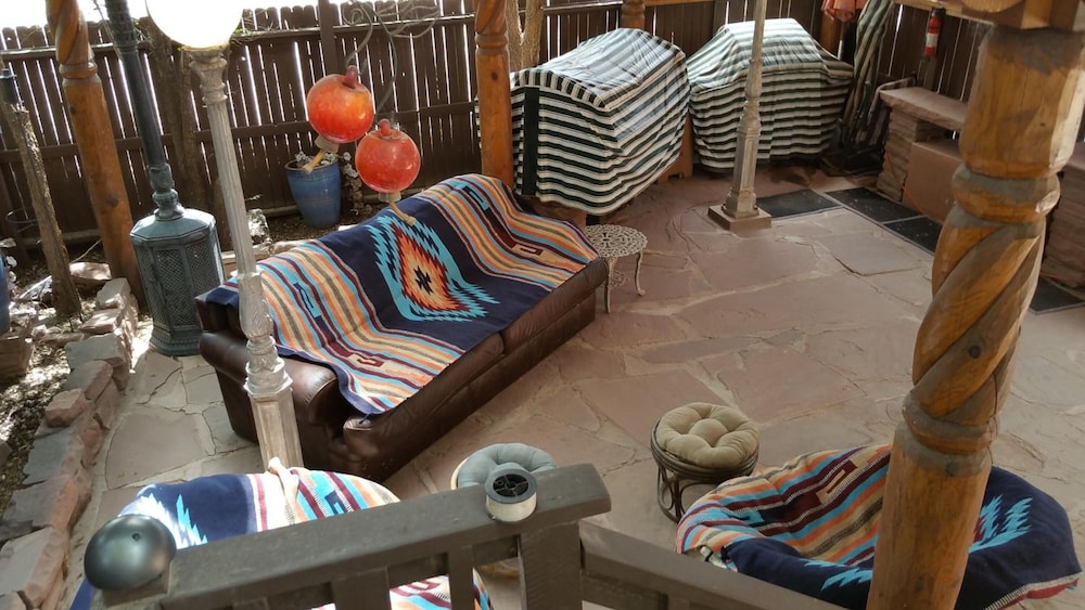 The Inn at Halona by null