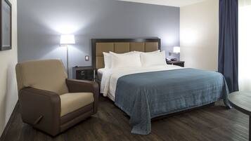 Premium bedding, in-room safe, individually furnished, desk