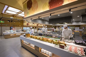 Buffet - Senkeien Tsukioka Hotel (Kaminoyama)
