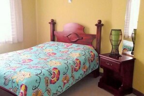 Villa Signature, 2 habitaciones, vistas a la playa, junto a la playa | 2 dormitorios, sábanas de algodón egipcio, ropa de cama de alta calidad