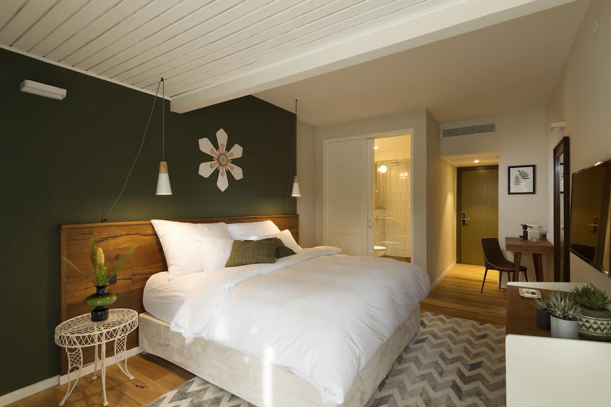 1 chambre, coffres-forts dans les chambres, bureau