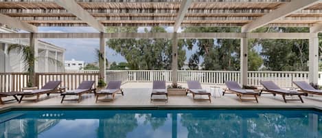Indoor pool, outdoor pool, sun loungers