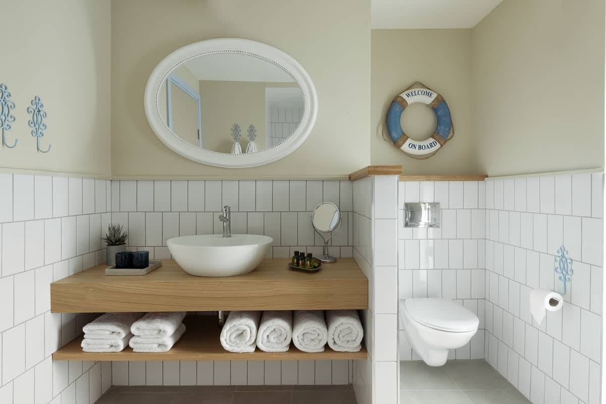 shower, free toiletries, hair dryer, bathrobes