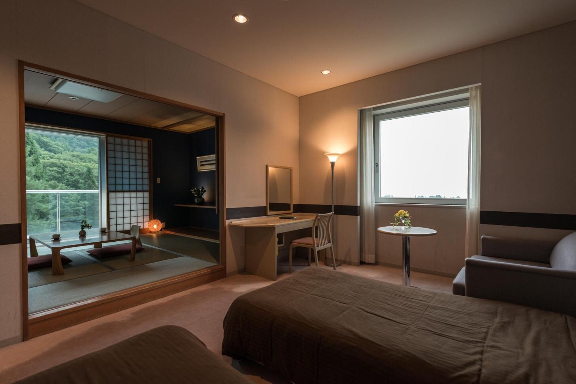 wifi, wheelchair access