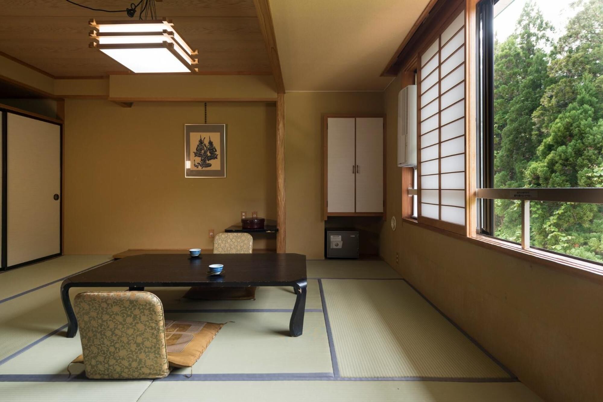 1 bedroom, in-room safe, bed sheets