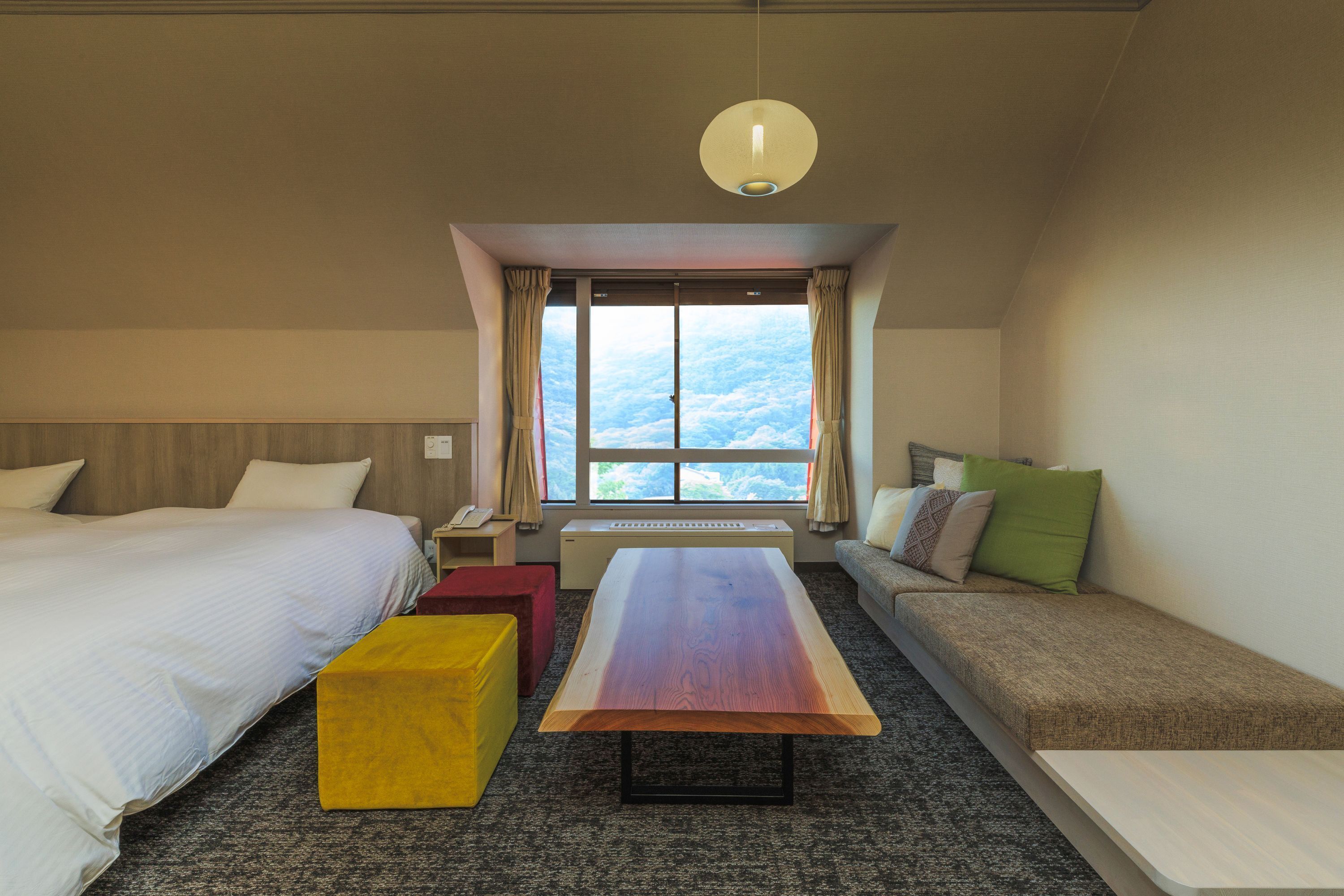 japanese western style deluxe room, with 2 beds