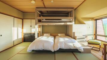 Japanese Western Style Deluxe Room, with 2 beds