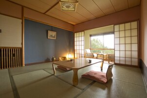 传统客房 (Japanese Style Standard)