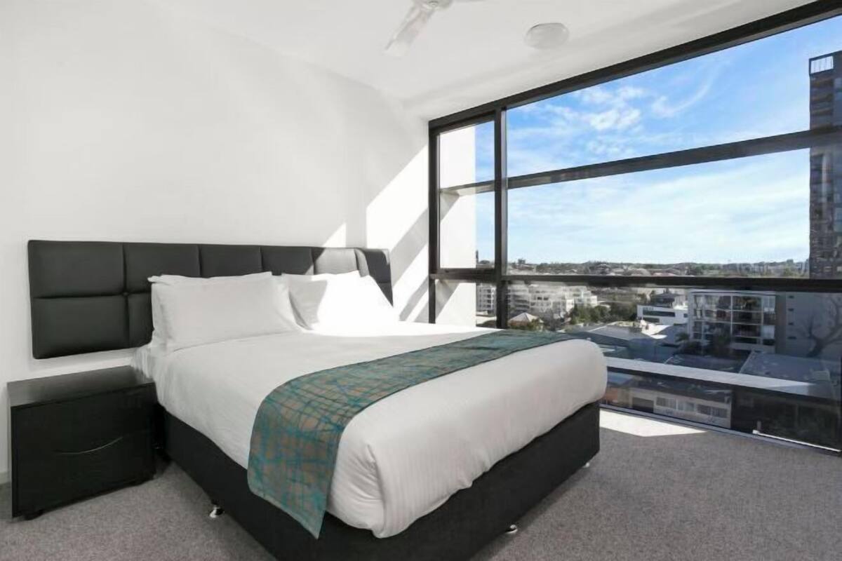 1 bedroom, laptop workspace, soundproofing, iron/ironing board