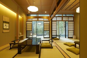 1 bedroom, in-room safe, blackout drapes, cribs/infant beds