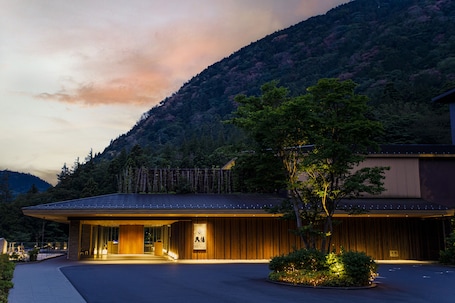 Exterior. Hakone Kowakien TEN-YU
