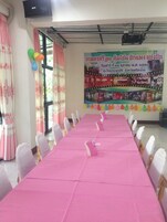 Breakfast and dinner served, Thai cuisine