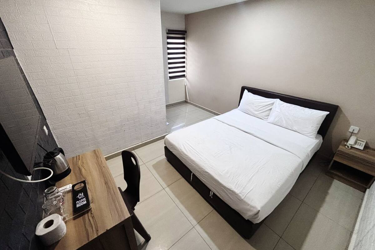 华丽双人房 | 办公桌、熨斗/熨板、免费 WiFi