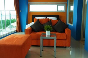 Living area - La Casa Pattaya (Pattaya)