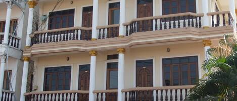 Voorkant van accommodatie