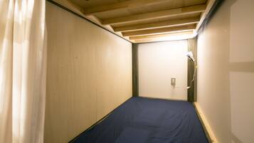 Premium bedding, down duvets, in-room safe