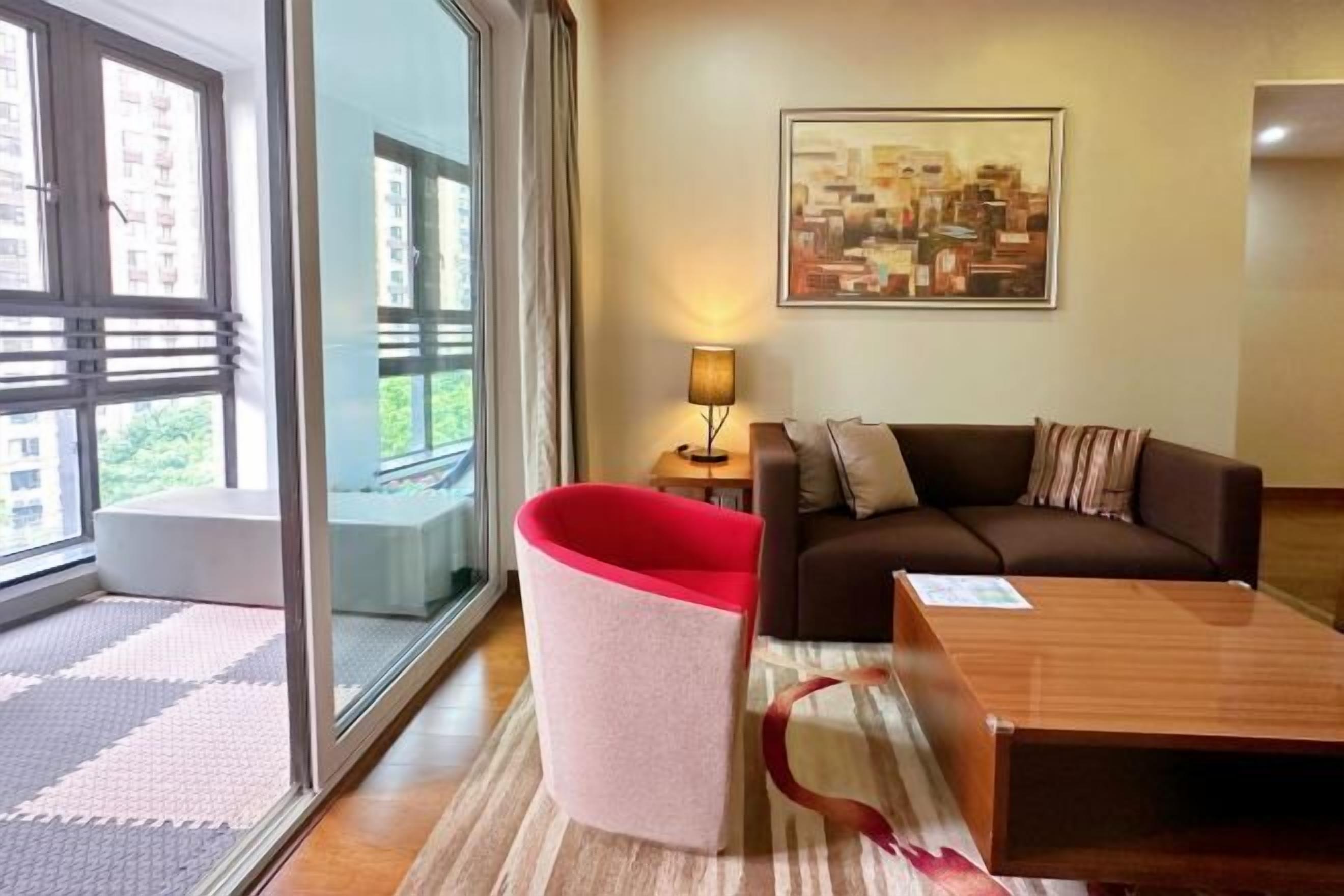 Living area | 42-inch plasma TV with cable channels, TV