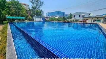 Hồ bơi