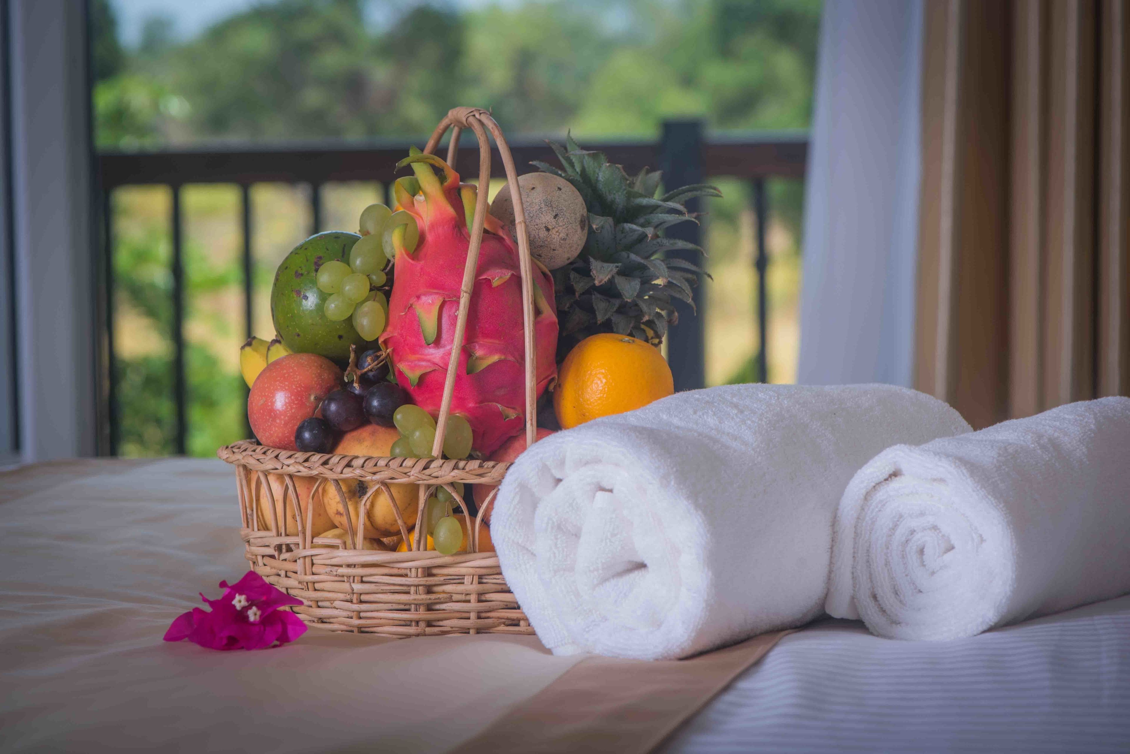 deluxe double room | 1 bedroom, premium bedding, minibar, in-room safe