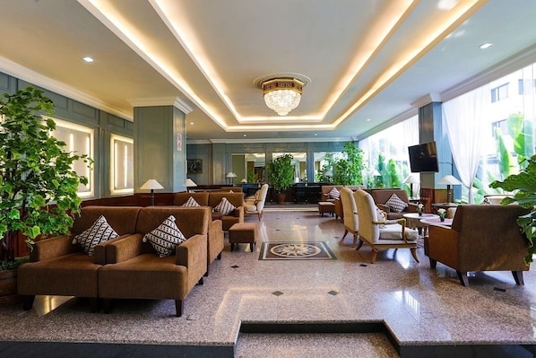 Lobby lounge - Johns Pardede International Hotel (Jakarta)