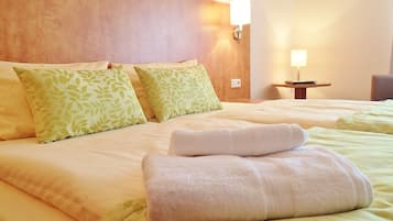 Junior Suite | 1 bedroom, in-room safe, desk, blackout curtains
