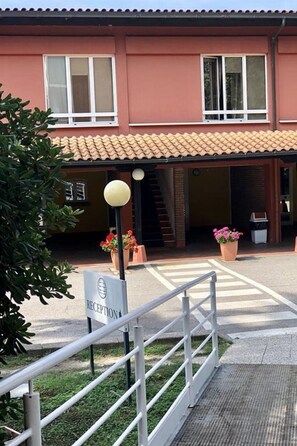 Exterior - Green Park Bologna Residence (Granarolo dell'Emilia)