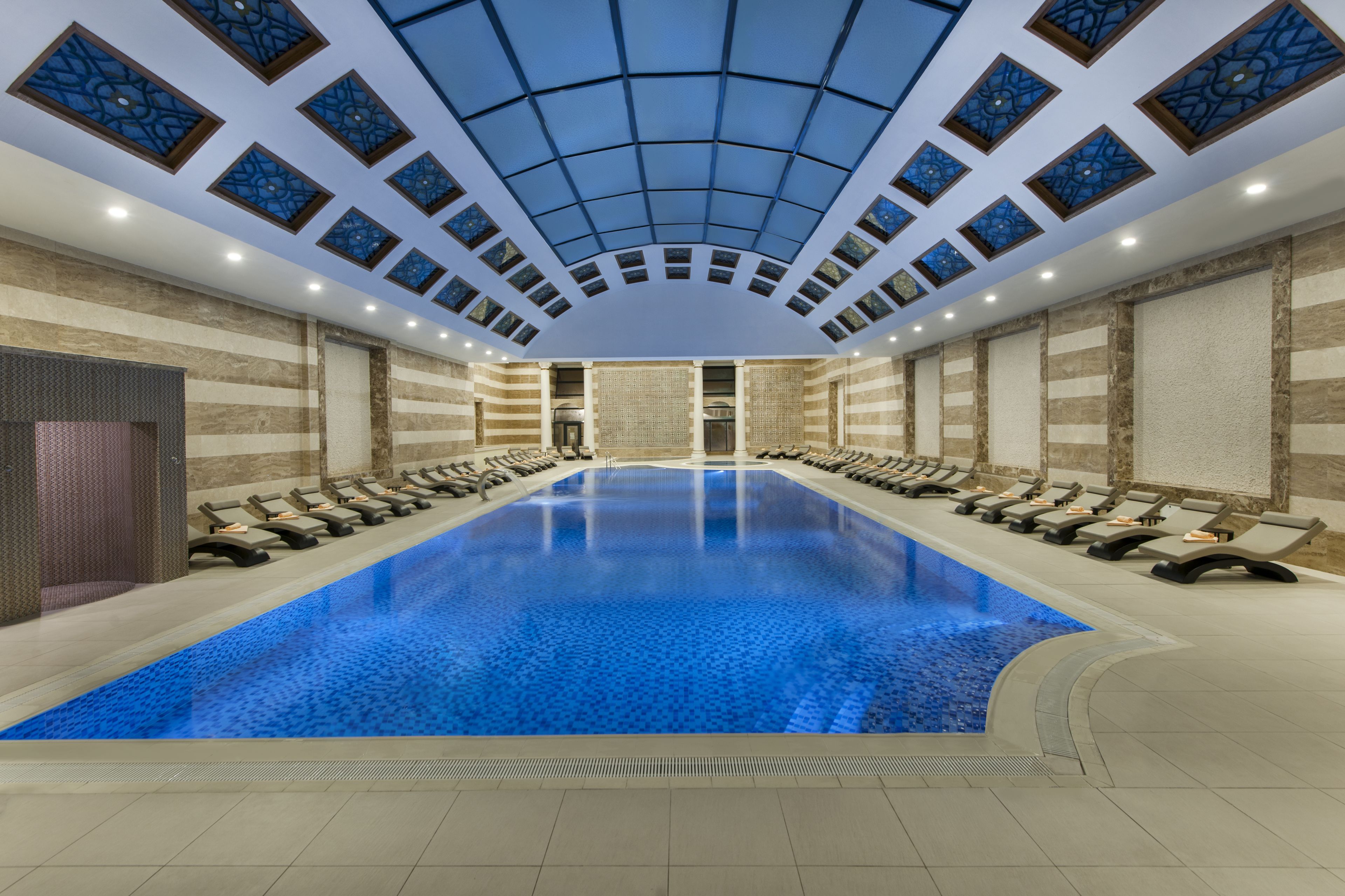 9 indoor pools, 3 outdoor pools, pool umbrellas, pool loungers