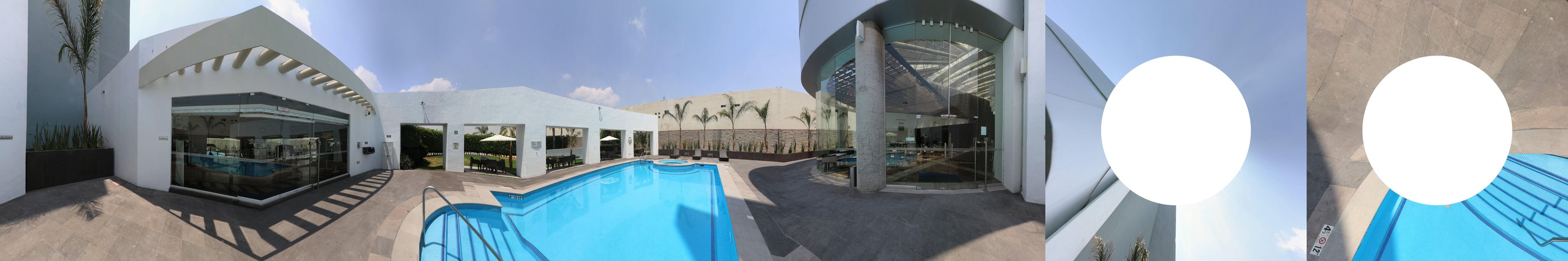 حمام سباحة