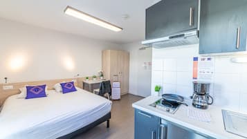 Studio Double | Bureau, Wi-Fi gratuit, draps fournis