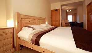 Coffres-forts dans les chambres, Wi-Fi gratuit